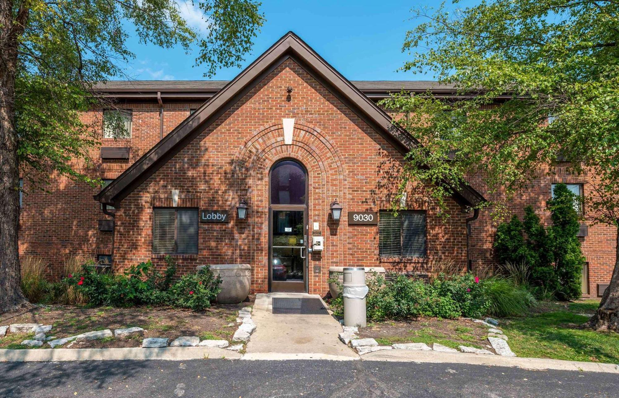 Suburban Studios Indianapolis Northwest - College Parks Eksteriør bilde